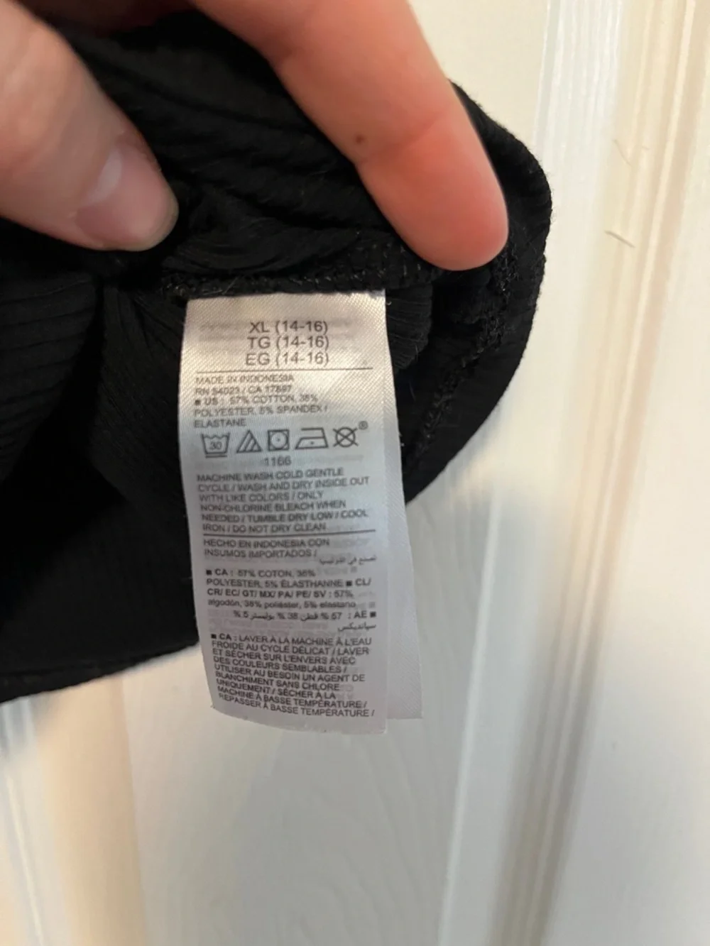 Old Navy Black Ribbed Camisole with Beaded Straps - Picture 4 of 4